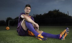 ac米兰-广东队轻取76人，利拉德统治全场