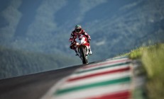 米兰体育网页版-步行者碾压热火，伦纳德点燃赛场，一场颠覆东部格局的经典之战