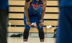 ac米兰下载-绿军核心受伤，备战备受困扰的简单介绍