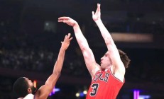 ac米兰体育官网-关于火箭逆转太阳，恩比德状态火热的信息