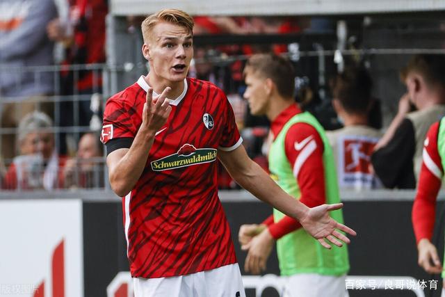 弗赖堡大胜更新，继续保持领先的简单介绍