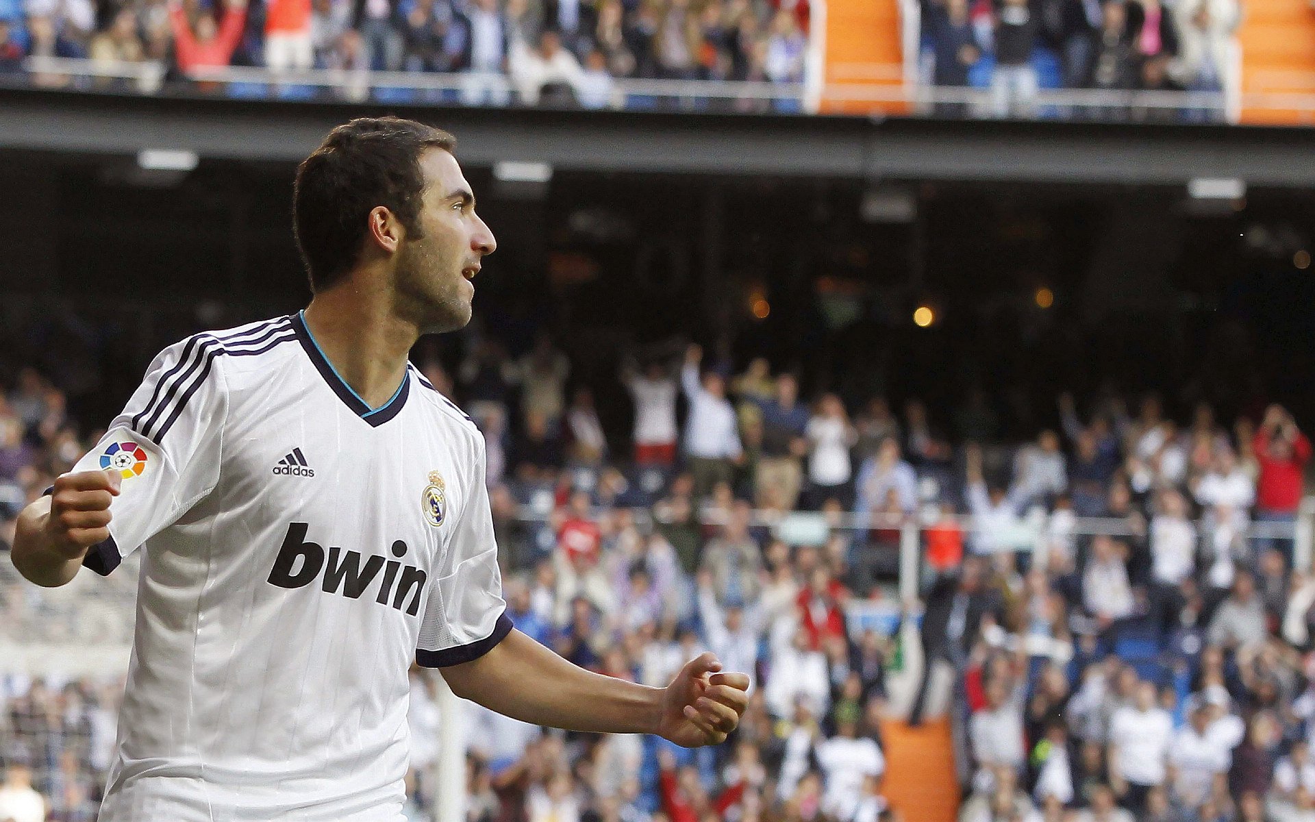 跨界星光，当德布劳内的魔法照亮NBA季后赛之夜